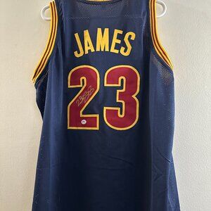 LEBRON JAMES SIGNED CLEVELAND CAVS AUTOGRAPHED CUSTOM JERSEY W/COA - XL - eml2B